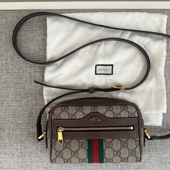 ** Pre-Loved ** Gucci GG Supreme Mini  Ophidia Cross Body Camera Bag - Picture 1 of 10
